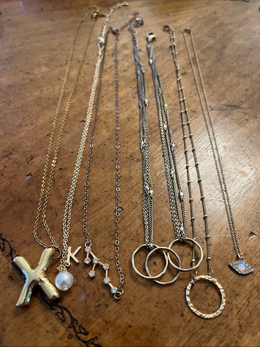 Lot of 6 delicate necklaces